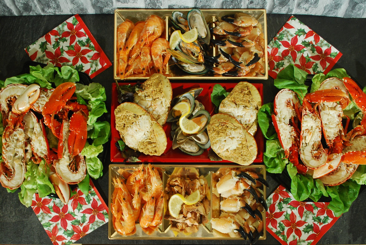Luxury Seafood Platter for 6 to 8 only £158.50 from Berwick Shellfish ...